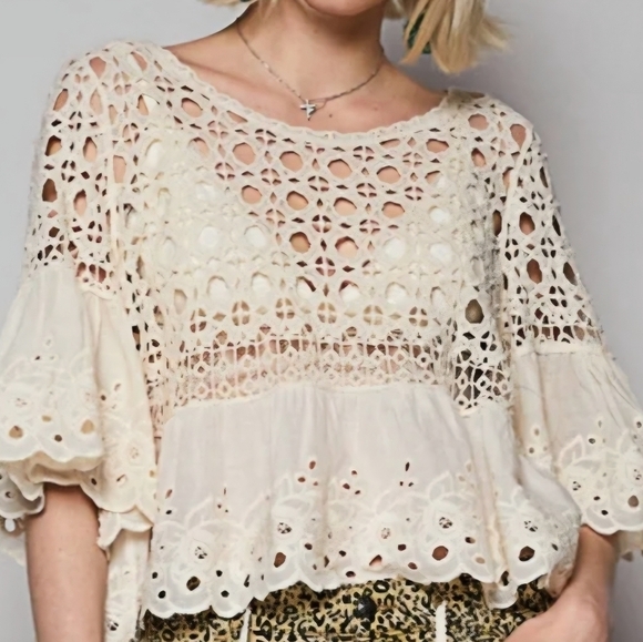 POL Tops - POL Cream Eyelet Oversized 1/2 Sleeve Top One Size - New Without Tag